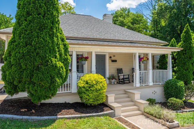 58 4th St, Cramerton, NC 28032