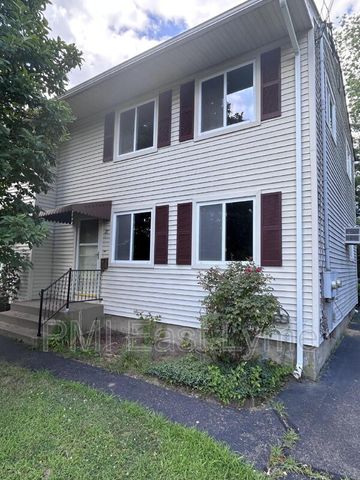 76 Cloverdale Dr, East Hartford, CT 06118