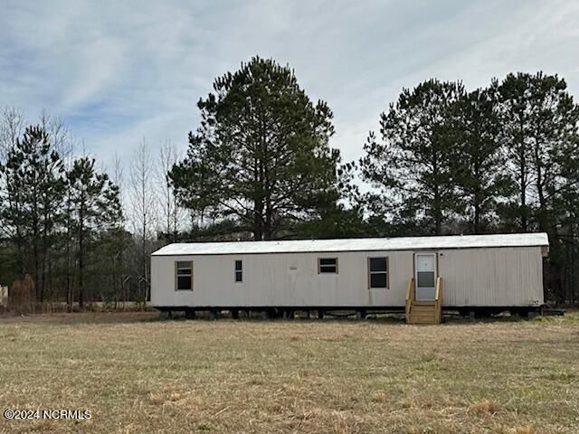 54 Bird Cage Estates, Chadbourn, NC 28431