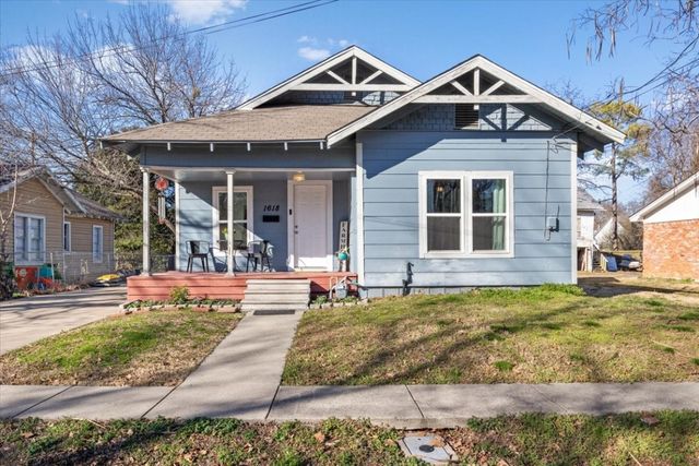 1618 Sycamore St, Commerce, TX 75428