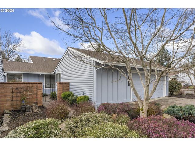 9540 SW Brentwood Pl, Tigard, OR 97224