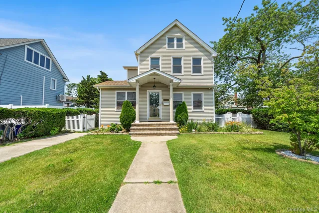 1047 Cornwell Avenue, Baldwin, NY 11510