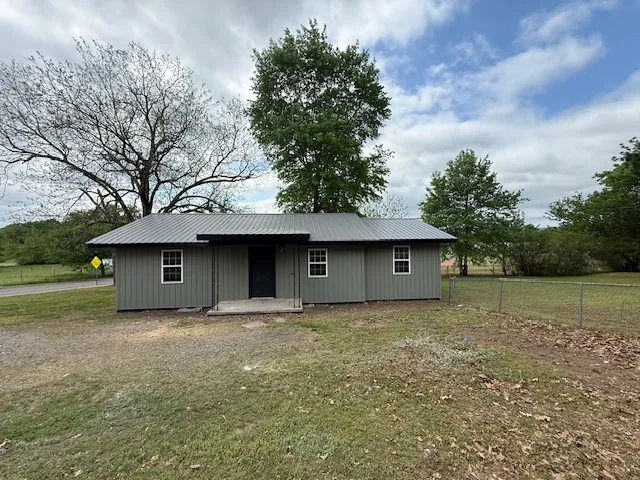 1160 E  Wood St, Paris, AR 72855