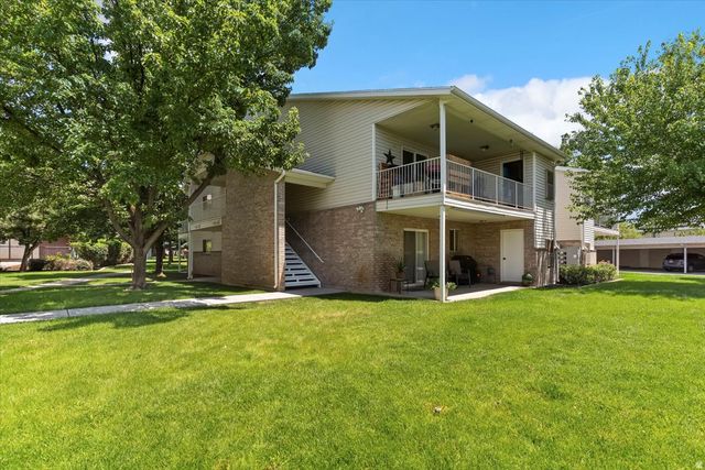 2421 N  400 E #C4, North Ogden, UT 84414
