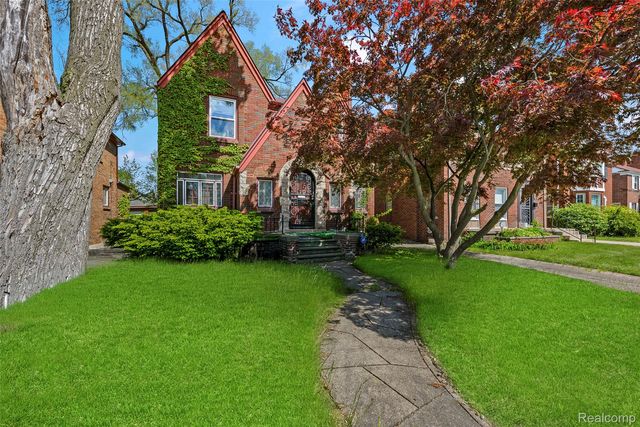17366 Monica St, Detroit, MI 48221