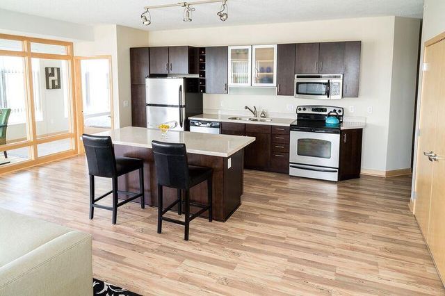 765 Hampden Ave #511, Saint Paul, MN 55114