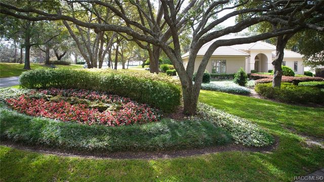 3000 N  Caves Valley Path, Lecanto, FL 34461