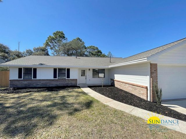 101 W  Timberlake Dr, Mary Esther, FL 32569