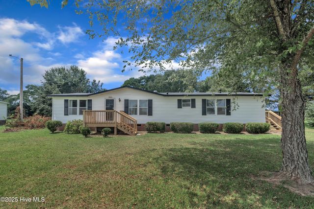 6415 Litchfield Road N, Wilson, NC 27893