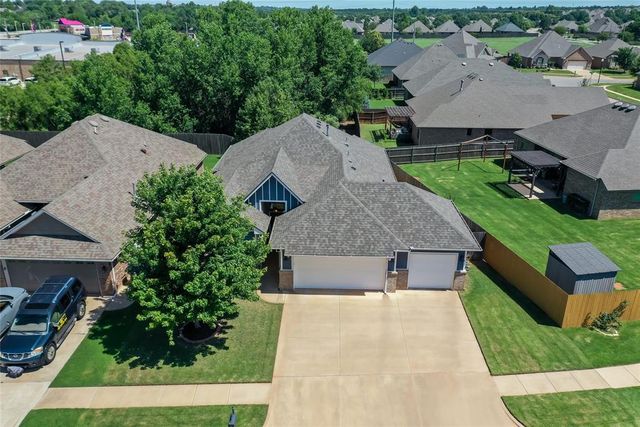 925 NW 191st St, Edmond, OK 73012