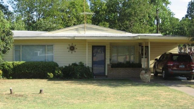 4509 Donnelly Ave, Fort Worth, TX 76107
