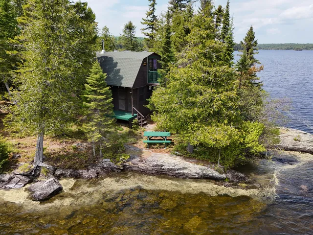 2-28 Drummond Cove, Rockwood, ME 04478