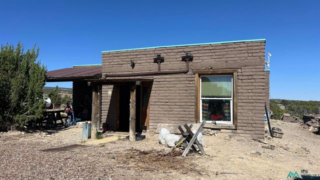 31 Henderson Way, Quemado, NM 87829