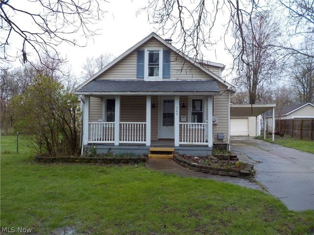 360 Taylor St, Amherst, OH 44001