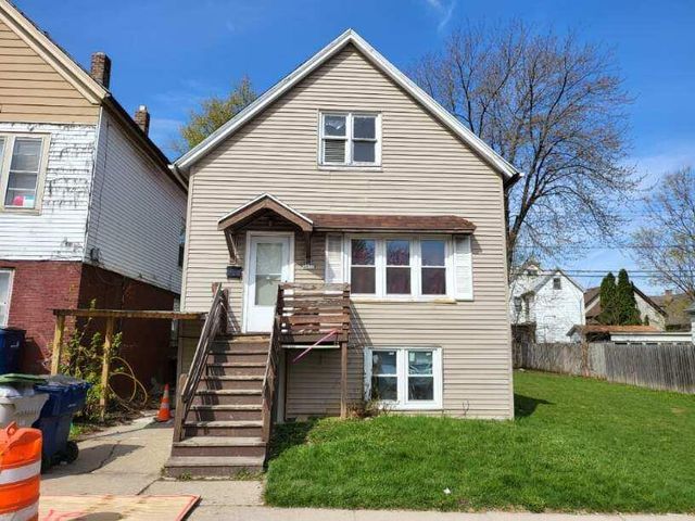 2475 South 5th PLACE UNIT 2475A, Milwaukee, WI 53207