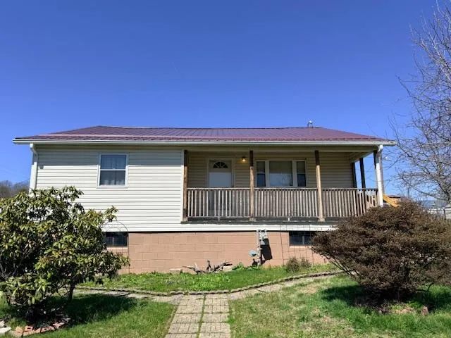 134 N  2nd St, Beckley, WV 25801