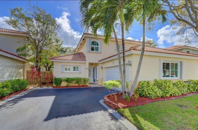 526 NW 47th Ave, Coconut Creek, FL 33063