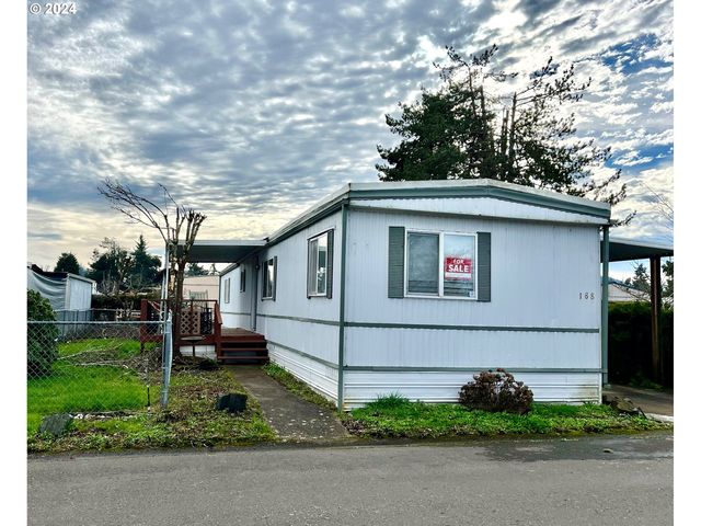 5335 Main St #188, Springfield, OR 97478