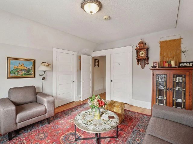1181 Lincoln Ave #A, Saint Paul, MN 55105