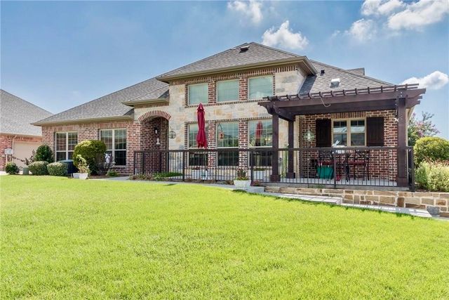 5674 Orchard Pkwy, Fairview, TX 75069