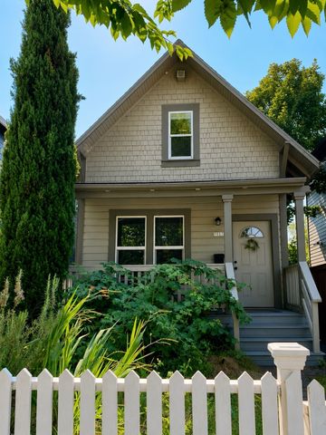 Address Not Disclosed, Portland, OR 97211