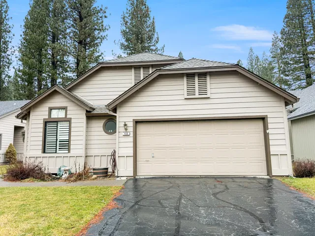 133 Cottonwood Dr, Blairsden, CA 96103