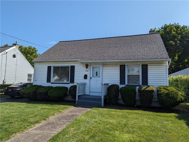 452 Waring Rd, Rochester, NY 14609