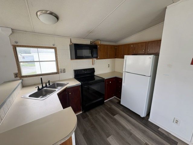 13 Black Bear Rd, Brewer, ME 04412