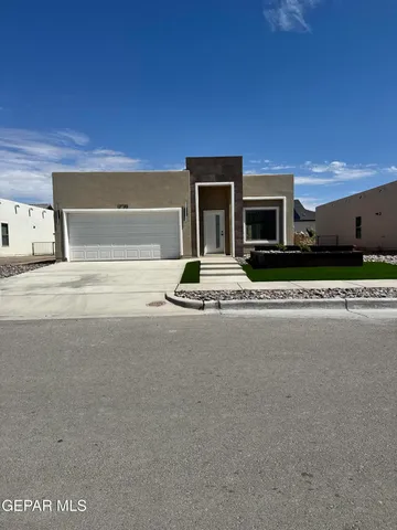 13733 Lorenz Ave, El Paso, TX 79928
