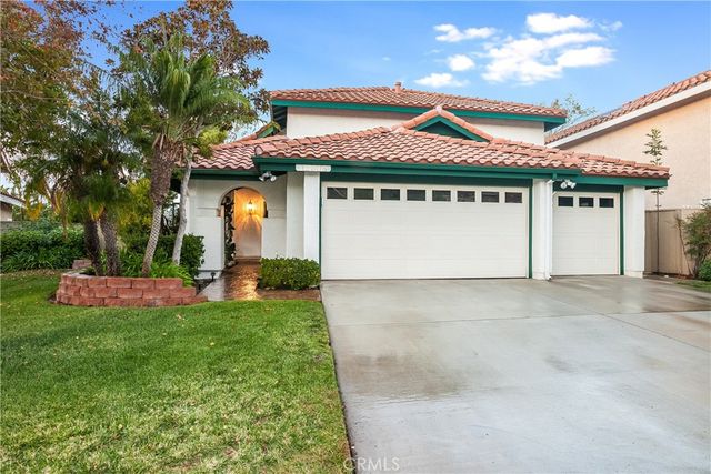 12305 Willow Hill Dr, Moorpark, CA 93021