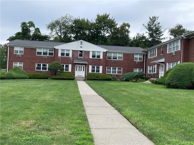 231 N Middletown Road UNIT G, Pearl River, NY 10965