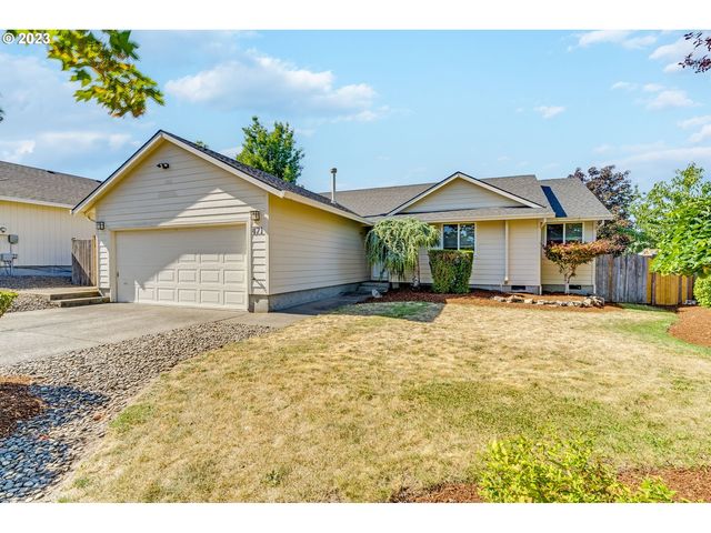 471 SE 17th St, Troutdale, OR 97060