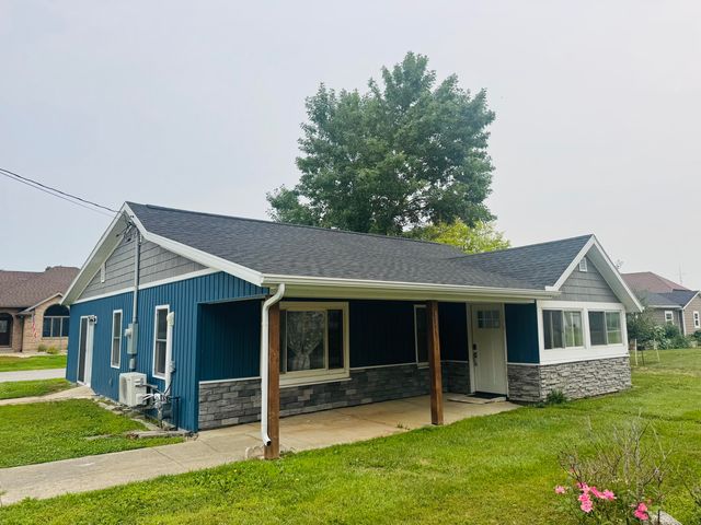 6611 Bruce Rd, Celina, OH 45822