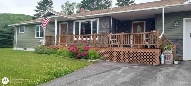 489 Aroostook Rd, Fort Kent, ME 04743