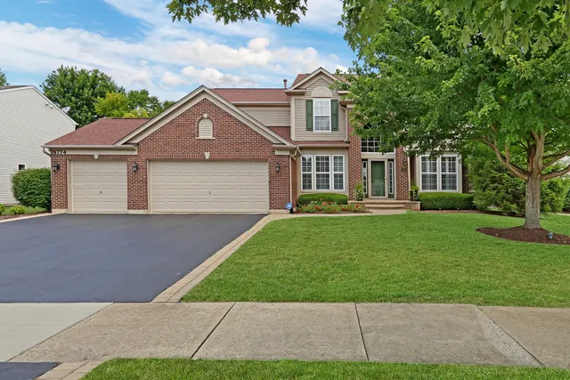 18774 W  Glenhurst Dr, Lake Villa, IL 60046