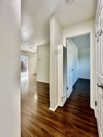 2014 Colony St #3, Mountain View, CA 94043
