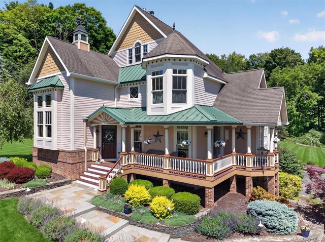 22 Goshen Road, Chester, NY 10918