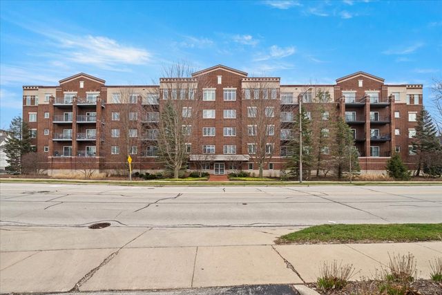 5329 Main St #502, Downers Grove, IL 60515
