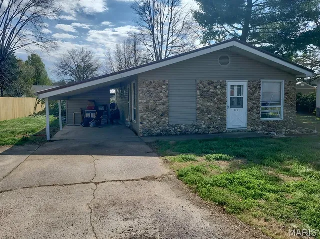 110 Navajo St, Piedmont, MO 63957