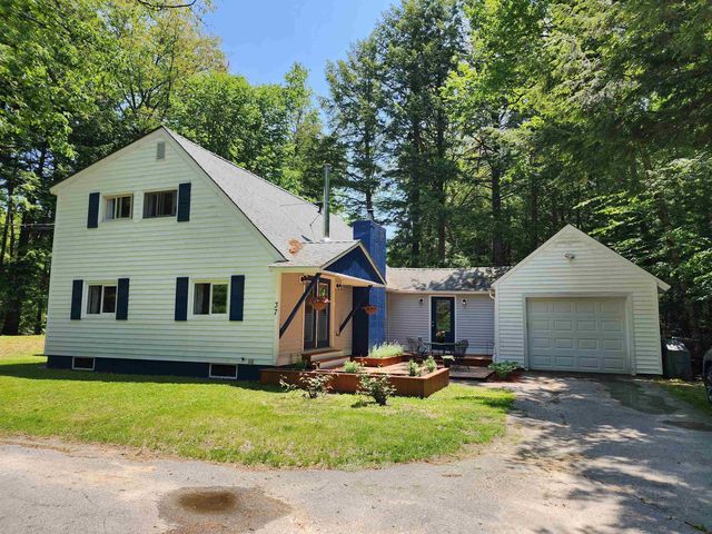 37 Winchester Drive, Barnstead, NH 03218