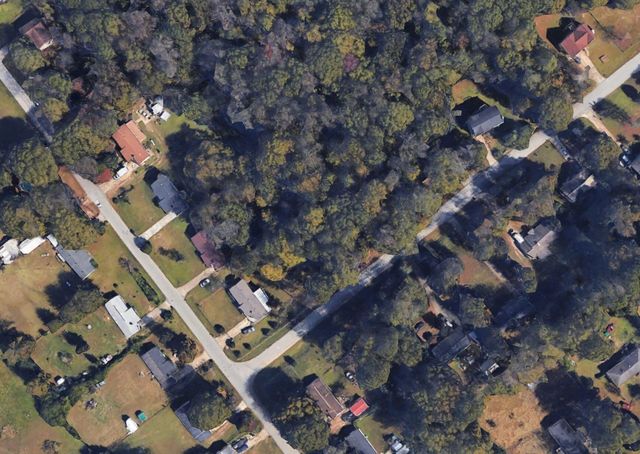 55 Cathy Ln, Hiram, GA 30141