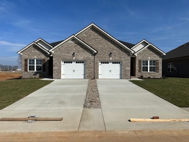 6457 Fortuna Ct, Bowling Green, KY 42104