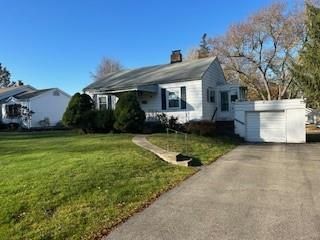 231 Cohassett Dr, Hermitage, PA 16148