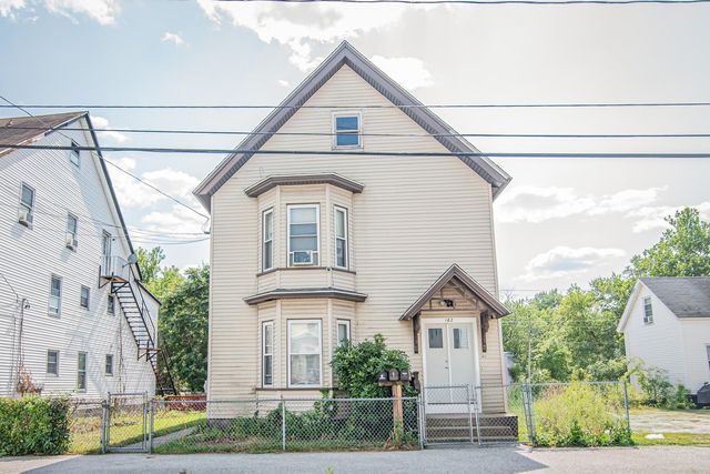 162 Blaine Street, Manchester, NH 03102