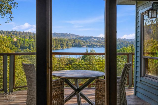 13868 Hemlock Dr, Penn Valley, CA 95946