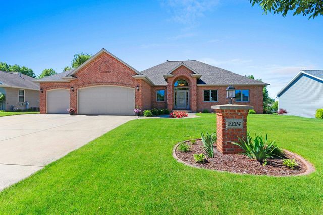 2224 Kaylee Cir, Green Bay, WI 54311