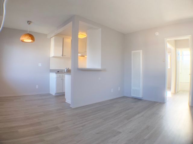 3612 Midvale Ave #201, Los Angeles, CA 90034