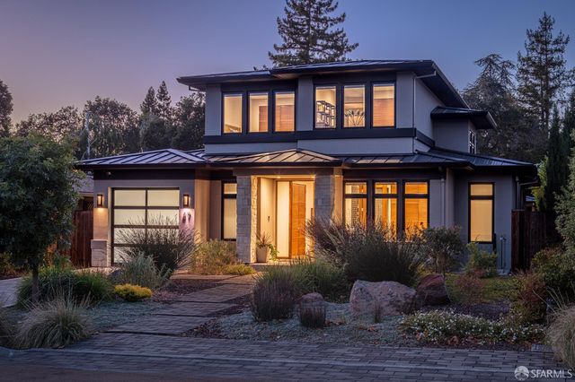 67 Lyell St, Los Altos, CA 94022