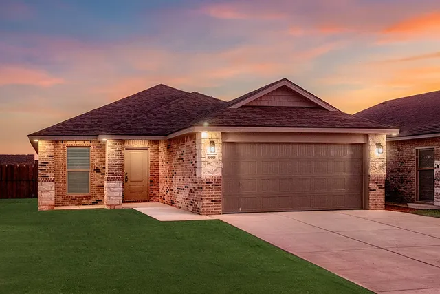2812 Farmhouse Ave, Amarillo, TX 79124