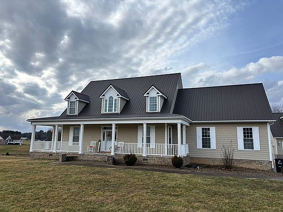 517 Mandolin Dr, Buffalo, WV 25033